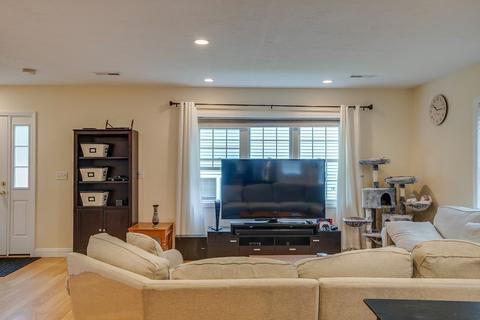 11 Spring Rd #A, Arlington, MA 02476 photo 11