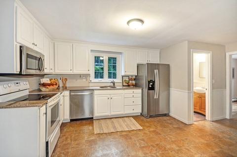 10 Oneida Rd, Acton, MA 01720 photo 5