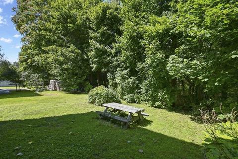 74 Crest Cir, Worcester, MA 01603 photo 21