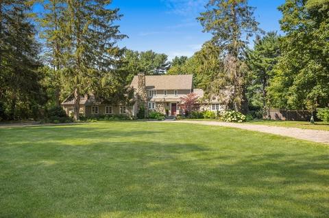 957 Main St, Hingham, MA 02043 photo 1