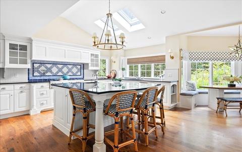3 Edgar Walker Ct, Hingham, MA 02043 photo 9