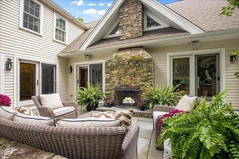 3 Edgar Walker Ct, Hingham, MA 02043 photo 40