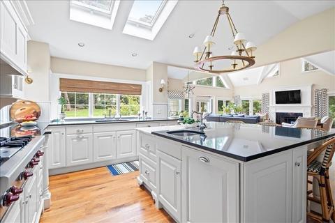 3 Edgar Walker Ct, Hingham, MA 02043 photo 13