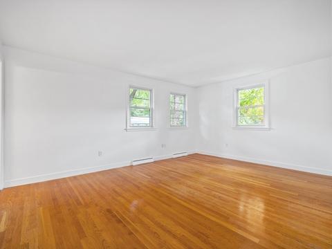 6 Ivy Cir, Wellesley, MA 02482 photo 12