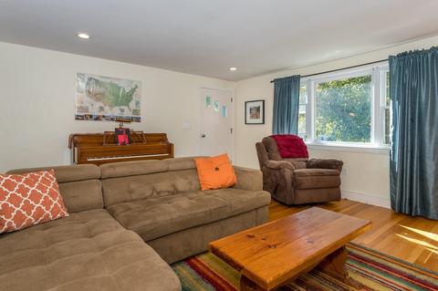 42 Bartlett Rd, Randolph, MA 02368 photo 3
