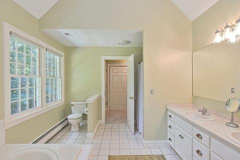 7 Frontier Dr, Walpole, MA 02081 photo 36