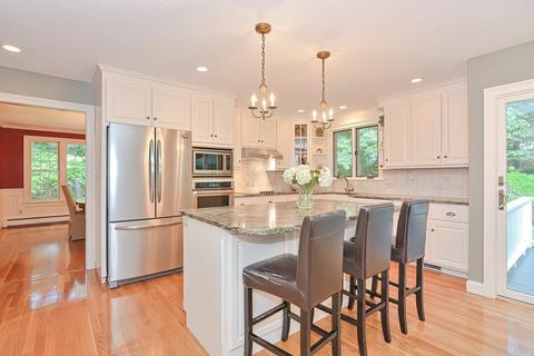7 Frontier Dr, Walpole, MA 02081 photo 9