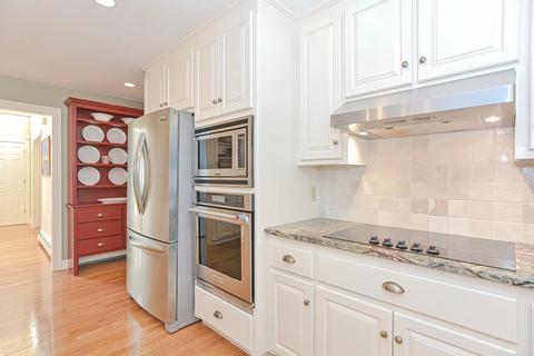 7 Frontier Dr, Walpole, MA 02081 photo 11
