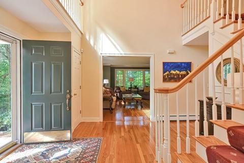 7 Frontier Dr, Walpole, MA 02081 photo 4