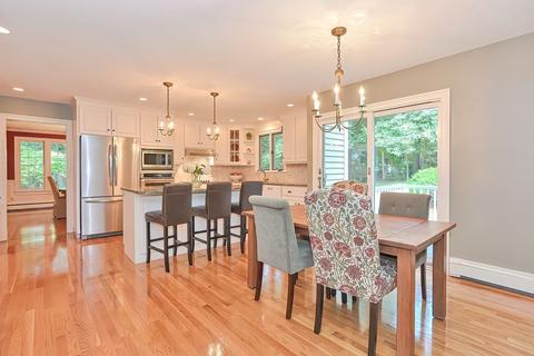 7 Frontier Dr, Walpole, MA 02081 photo 10