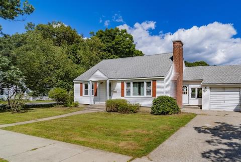61 Davis St, Springfield, MA 01104 photo 1