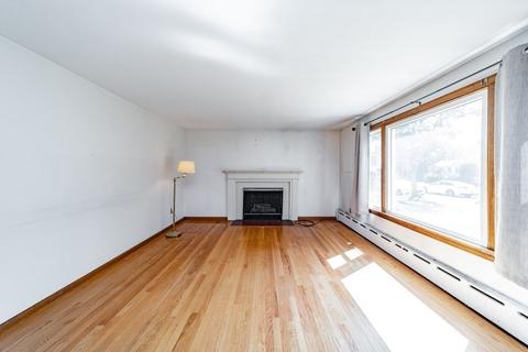 61 Davis St, Springfield, MA 01104 photo 12