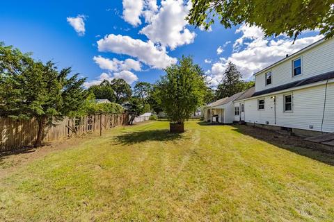 61 Davis St, Springfield, MA 01104 photo 6