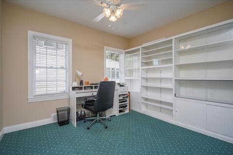 159 Waldorf St, Springfield, MA 01109 photo 8