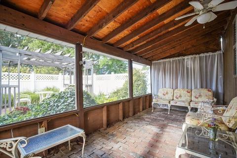 159 Waldorf St, Springfield, MA 01109 photo 14