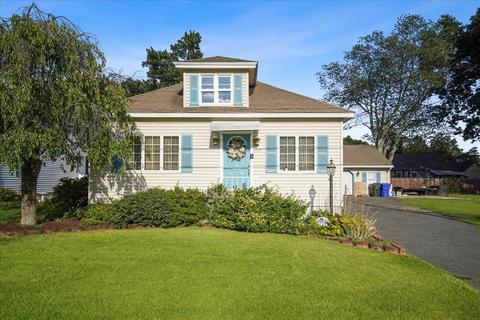 159 Waldorf St, Springfield, MA 01109 photo 1