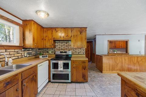 75 Main Rd, Phillipston, MA 01331 photo 11