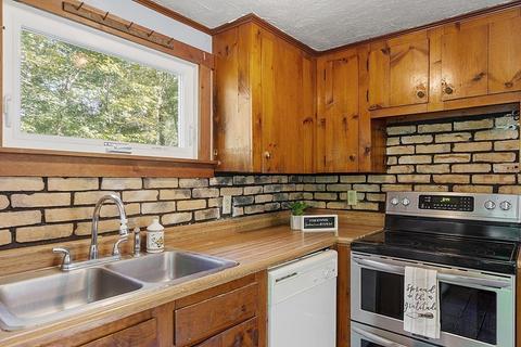 75 Main Rd, Phillipston, MA 01331 photo 9