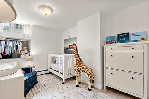 256 E St #1, Boston, MA 02127 photo 11
