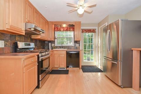 3 Cedar Cir, Townsend, MA 01469 photo 2