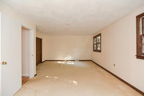 3 Cedar Cir, Townsend, MA 01469 photo 16