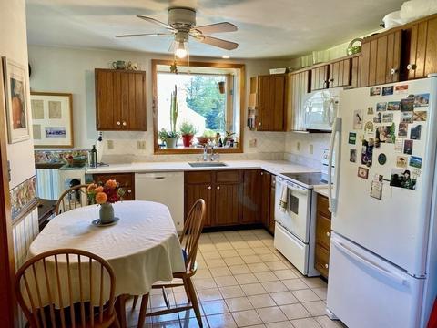 7 Abbott St, Danvers, MA 01923 photo 16
