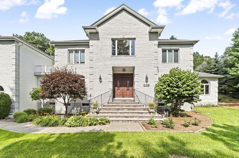195 Pecunit St, Canton, MA 02021 photo 5