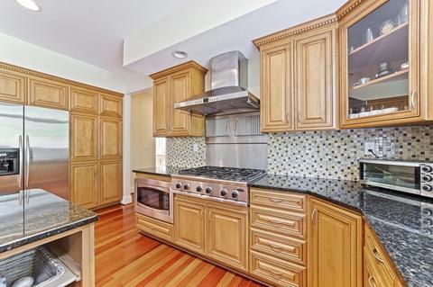 195 Pecunit St, Canton, MA 02021 photo 17