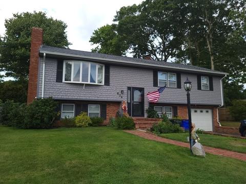624 Spencer St, Fall River, MA 02721 photo 1