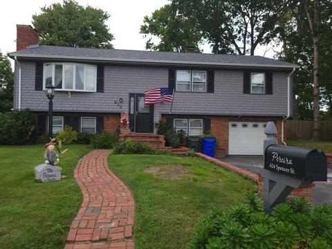 624 Spencer St, Fall River, MA 02721 photo 2