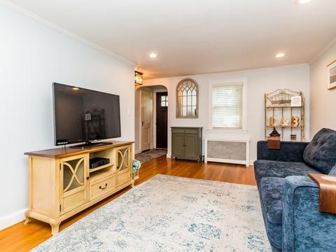 10 Harrison St, Reading, MA 01867 photo 14