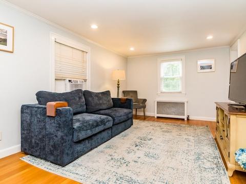 10 Harrison St, Reading, MA 01867 photo 16