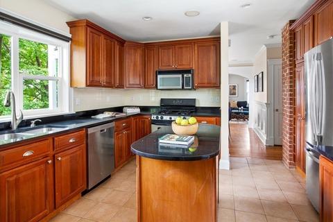 63 Summit Ave #2, Brookline, MA 02446 photo 8