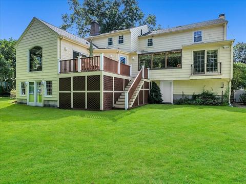 158 Meadowbrook Rd, Needham, MA 02492 photo 5