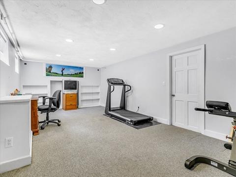 158 Meadowbrook Rd, Needham, MA 02492 photo 39