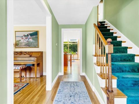 158 Meadowbrook Rd, Needham, MA 02492 photo 8