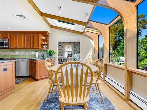 158 Meadowbrook Rd, Needham, MA 02492 photo 18