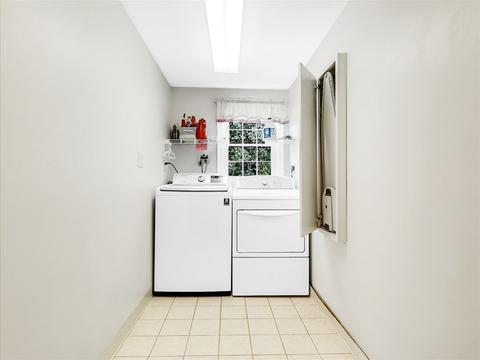 158 Meadowbrook Rd, Needham, MA 02492 photo 32
