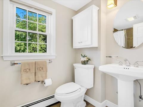 158 Meadowbrook Rd, Needham, MA 02492 photo 31