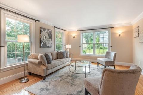 64 Linden St, Needham, MA 02492 photo 6