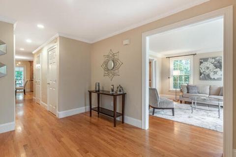 64 Linden St, Needham, MA 02492 photo 4