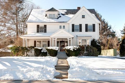27 Lenox, Worcester, MA 01602 photo 1