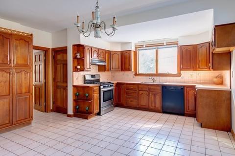27 Lenox, Worcester, MA 01602 photo 9