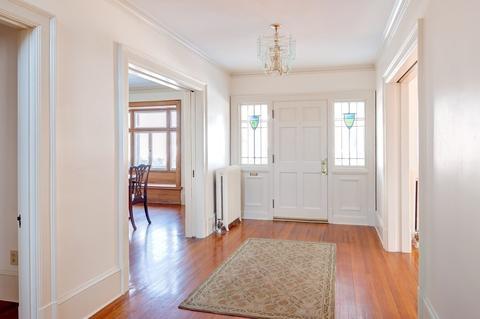 27 Lenox, Worcester, MA 01602 photo 5