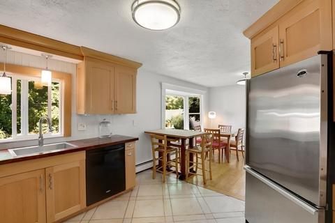 21 Mockingbird Ln, Maynard, MA 01754 photo 8