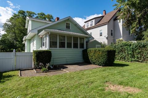 8 Grammont Rd, Worcester, MA 01607 photo 17