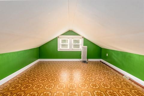 8 Grammont Rd, Worcester, MA 01607 photo 16