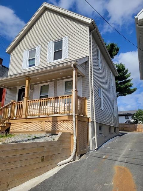 33 Pleasant View Ave, Everett, MA 02149 photo 1