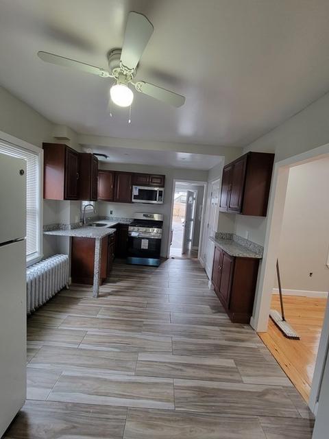 33 Pleasant View Ave, Everett, MA 02149 photo 14