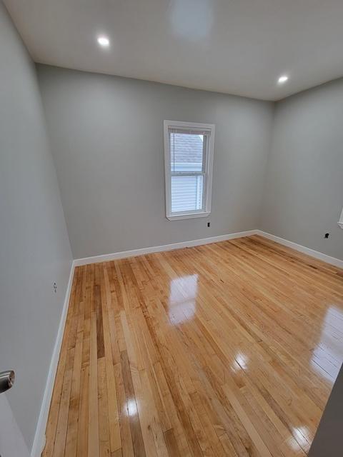 33 Pleasant View Ave, Everett, MA 02149 photo 22